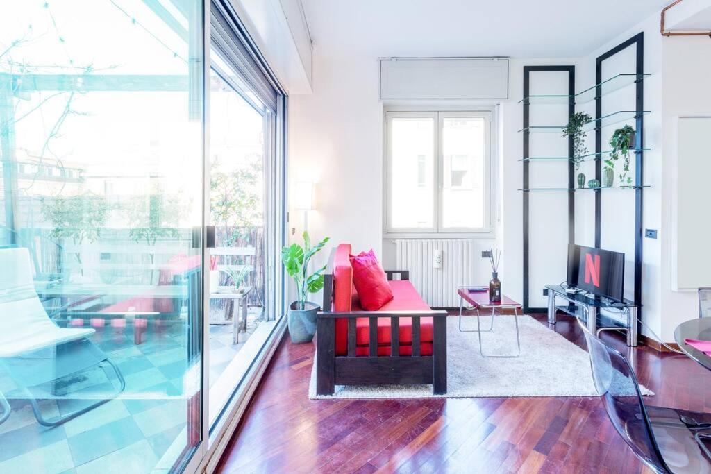 Duomo 10 Min Luxury • Terrazzo • Wi-fi • Netflix Appartement